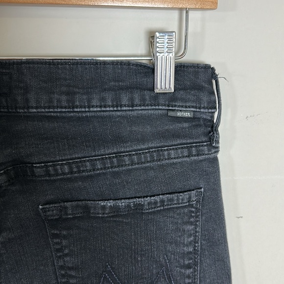 MOTHER The Weekender Jean Not Guilty Black Flare Leg Mid Rise Tuckernuck Sz 31 - Picture 9 of 16